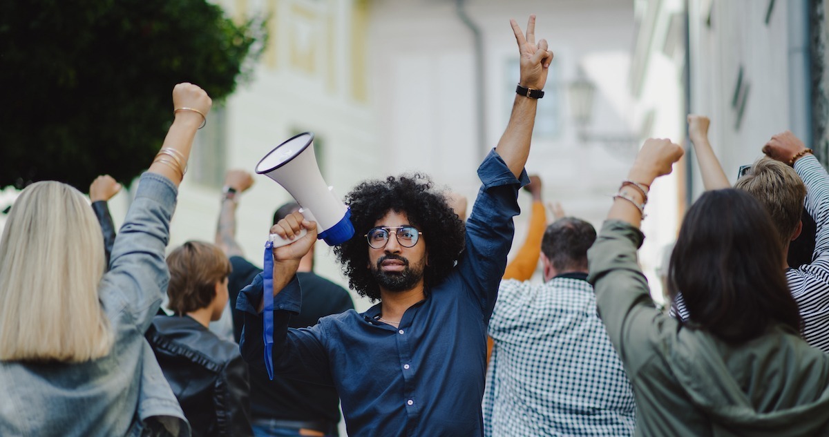 union voice actors: image of a group of people striking